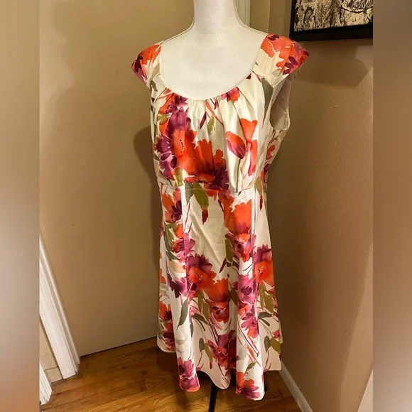 Maternity Dress Stores Near Me Plus Size: Finding Your Festive Glow